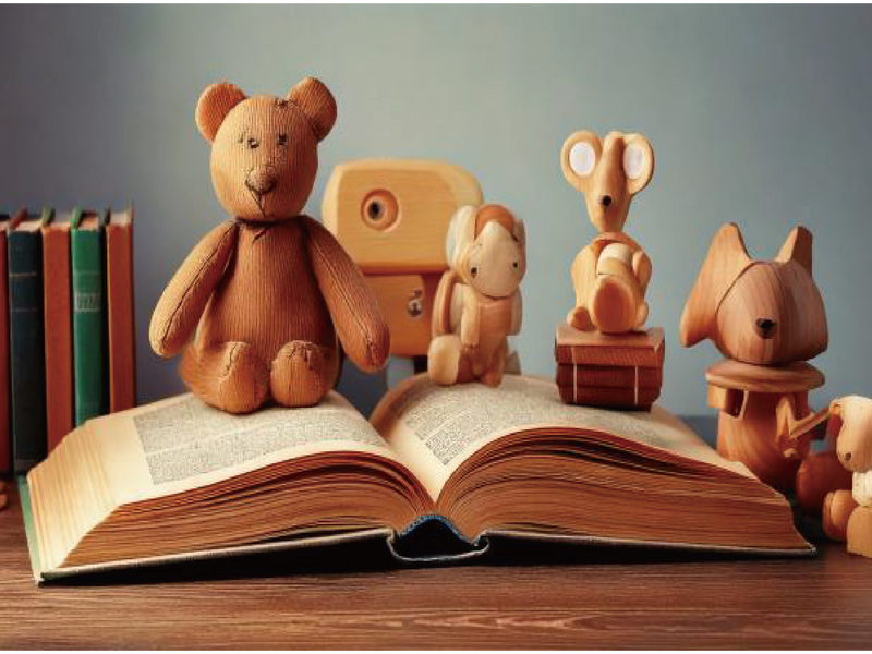 絵本と木のおもちゃが紡ぐ、子どもたちの想像の世界